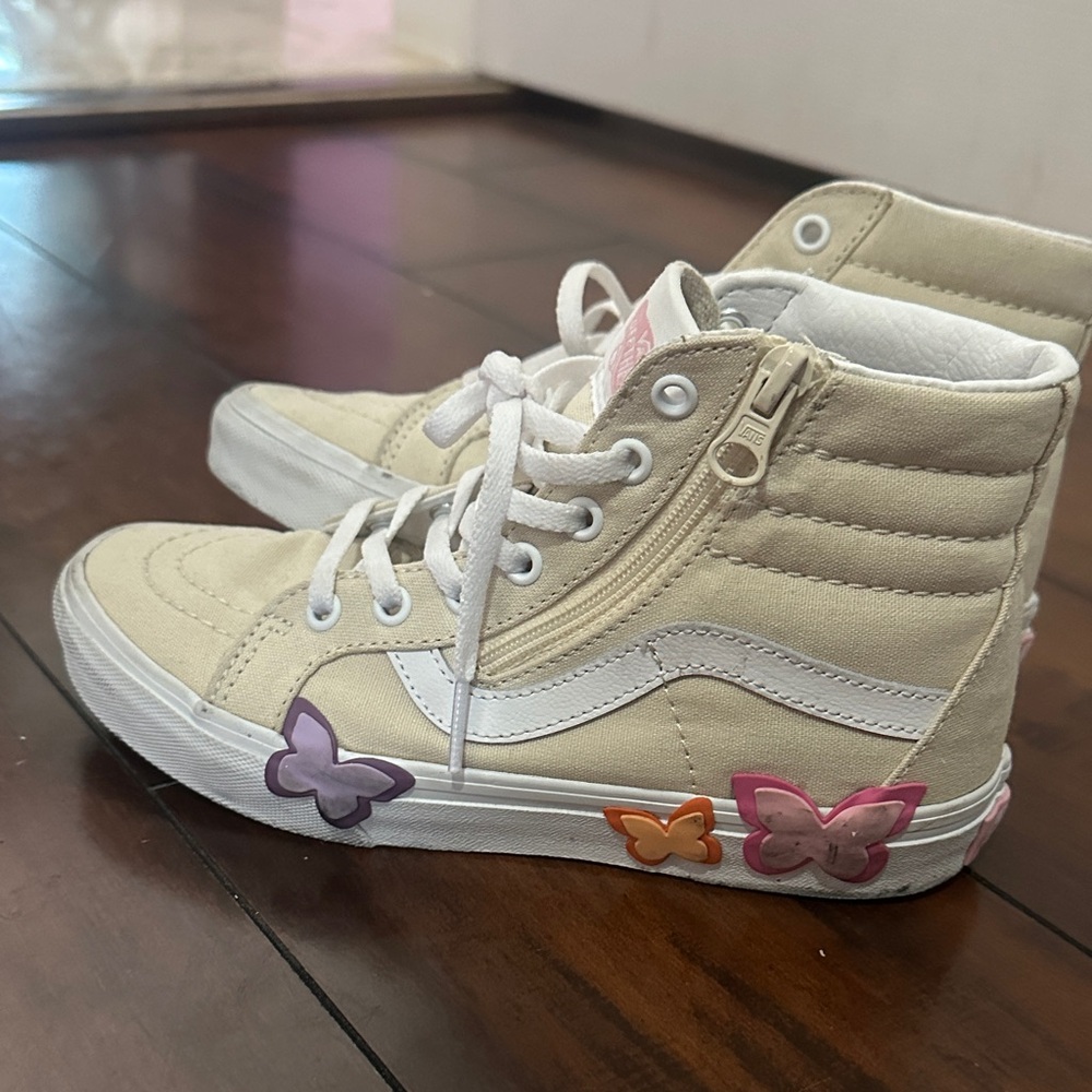 Vans Kids Cream High-Top Sneakers with Butterfly Accents
